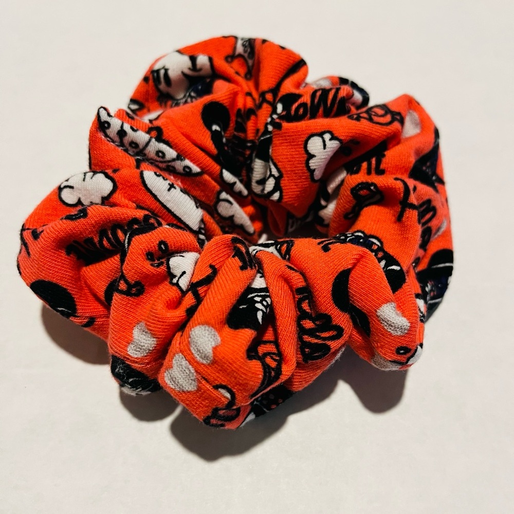 Disney Mickey and Minnie Scrunchie